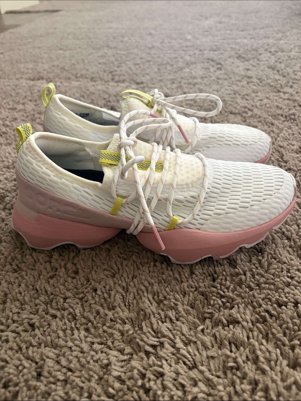 Sorel Women's Kinetic Lite Lace Sneakers - Size 6.5